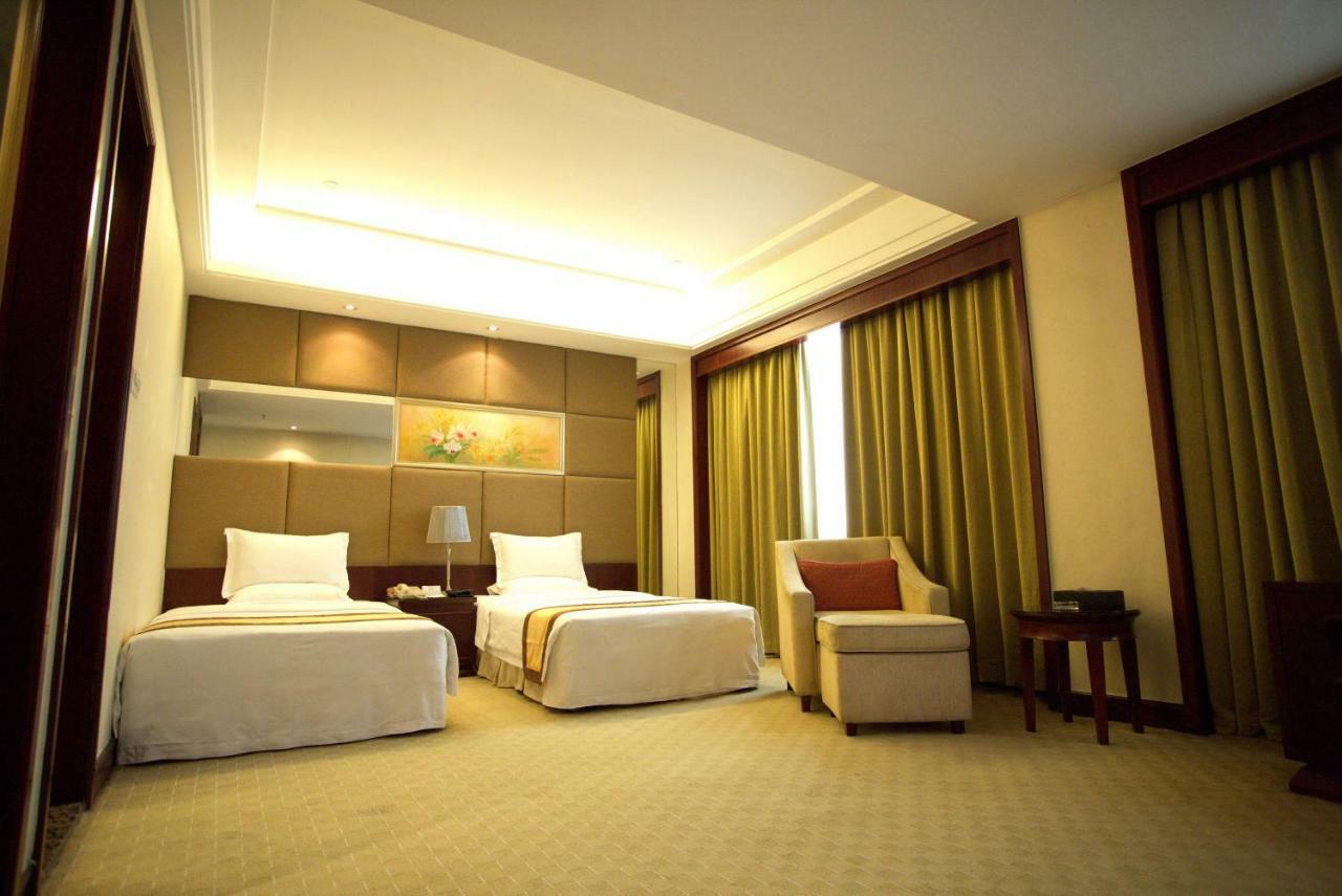 Harbour Metropolis Hotel Foshan Exterior foto